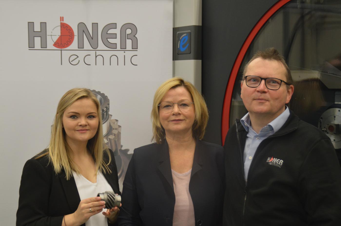 Horst et Hildegard Möllenbrock avec leur fille Nadine Brysch-Möllenbrock