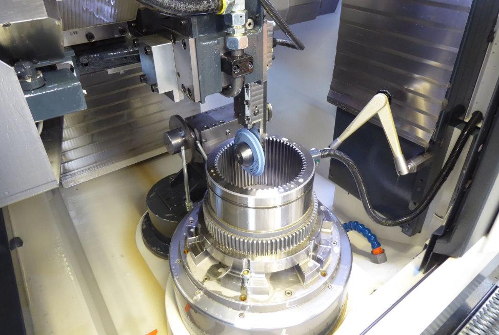 Rectification des flancs de dents - Processus de rectification dans la machine